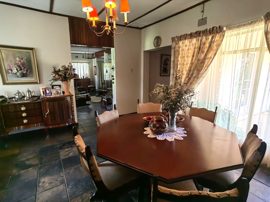 5 Bedroom Property for Sale in Parys Free State
